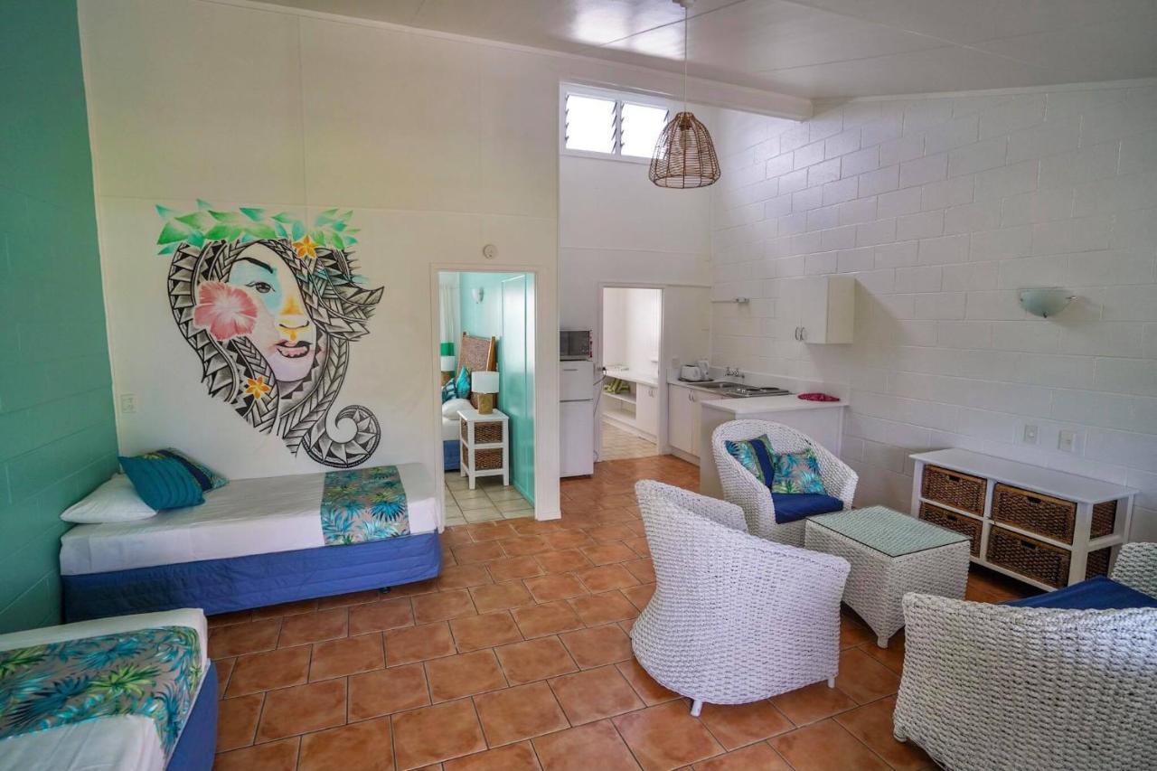 The Black Pearl Beachside Apartments Rarotonga Exterior photo