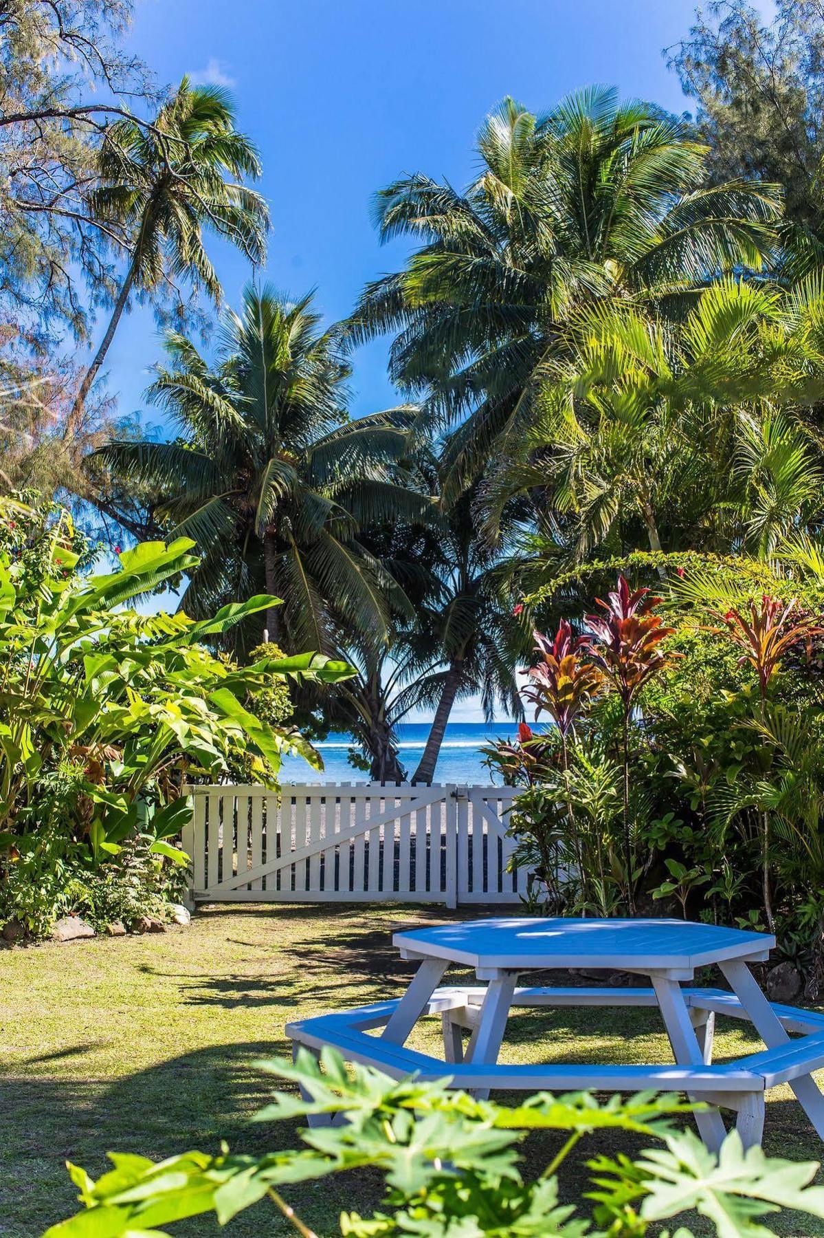 The Black Pearl Beachside Apartments Rarotonga Exterior photo