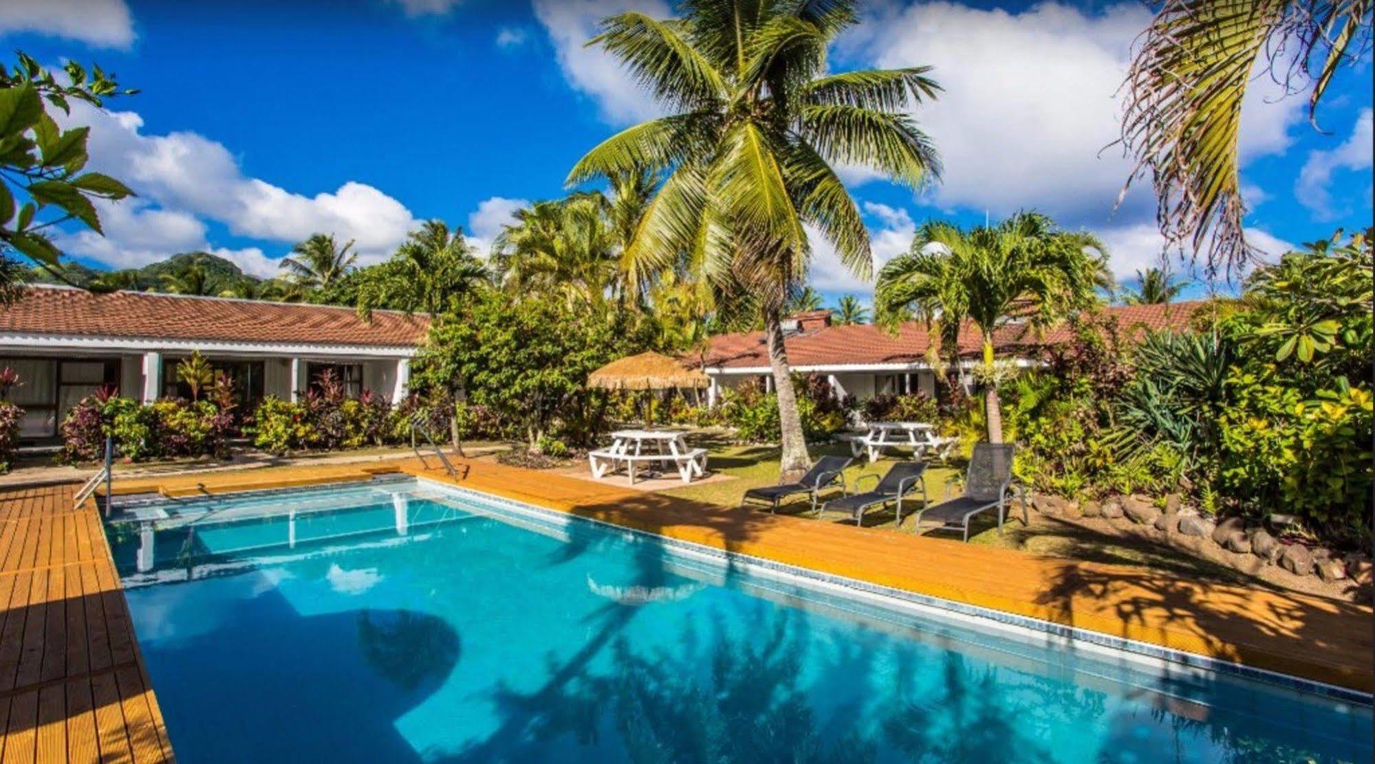 The Black Pearl Beachside Apartments Rarotonga Exterior photo